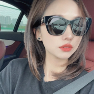 샤넬 하트 로고 스퀘어 선글라스/ CH5478 A71468